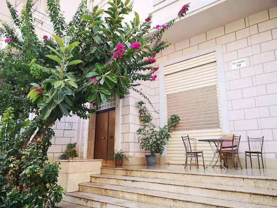 Apartment By Promenade Sarandë Albanien